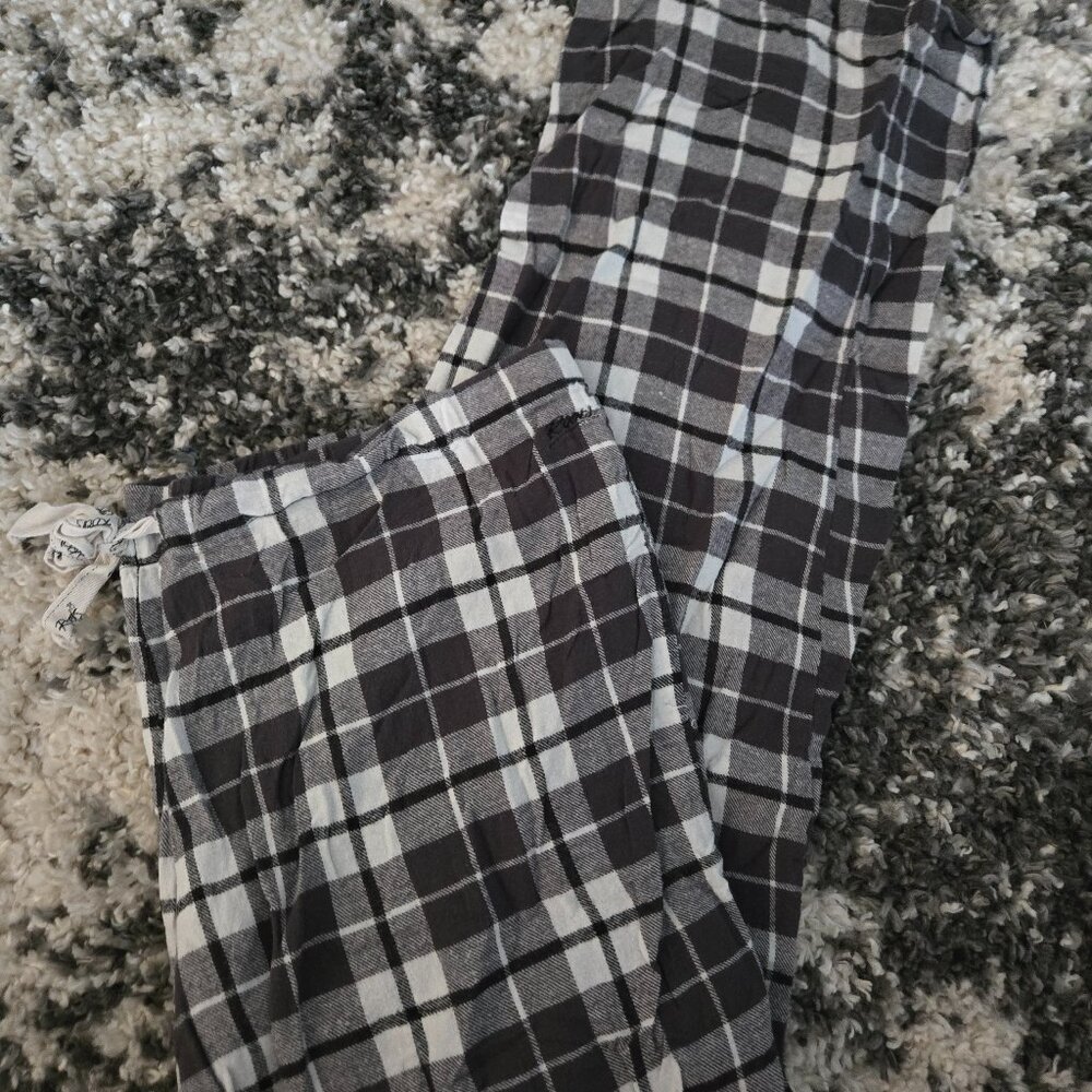 Roots Black and White Plaid Pajama Pants